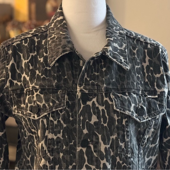 NWOT MOTHER Jeans The Cut Drifter Black Leopard Print Cropped Denim Jacket.S - Picture 5 of 9